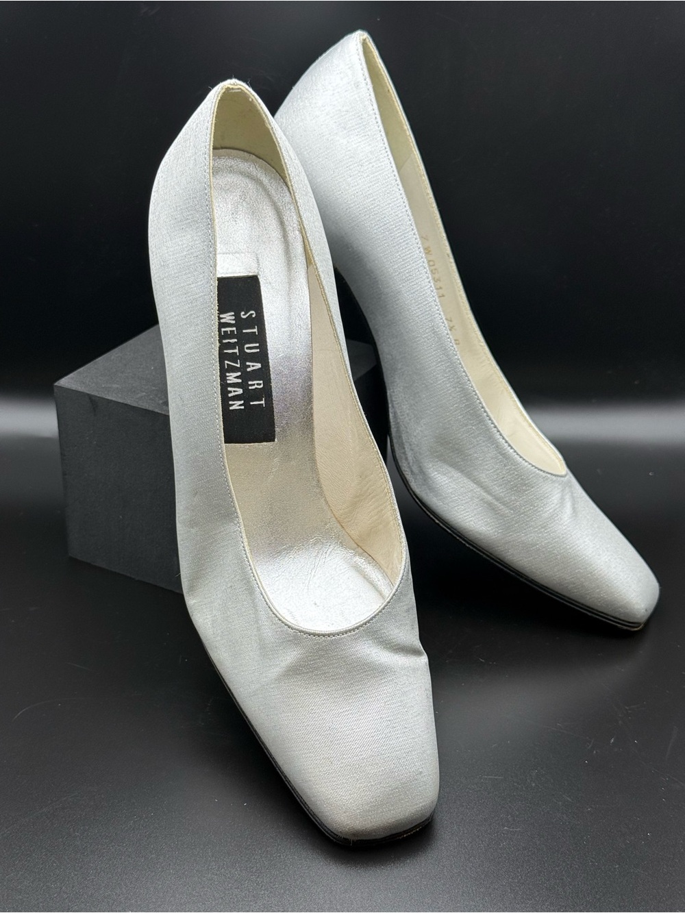 Vintage Stuart Weitzman Silver Metallic Block Heels & Evening Bag Set - Picture 3 of 16